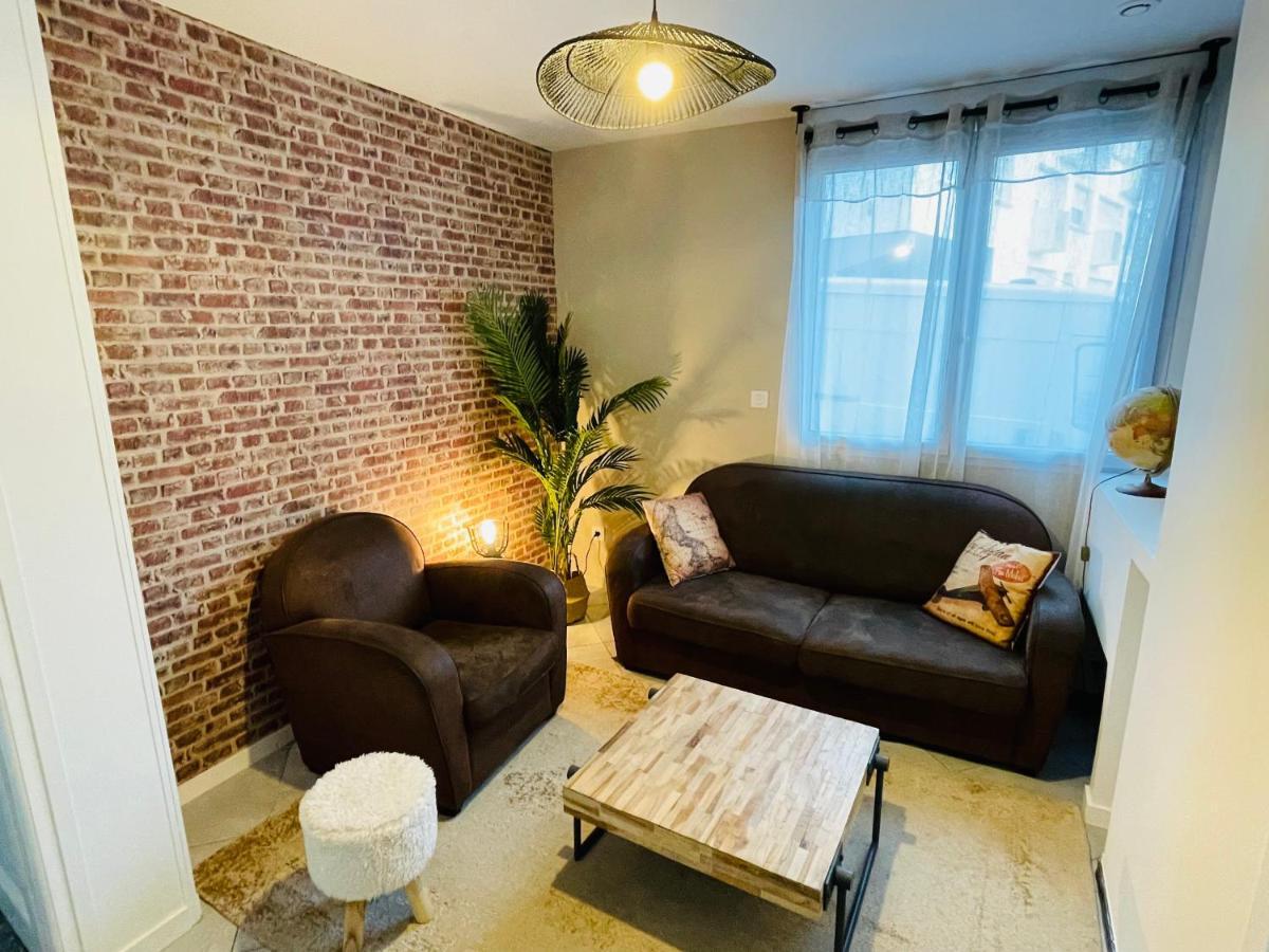 Ferienwohnung Superbe T3 Proche De L'Hypercentre De Lorient Avec Terrasse Exterior foto